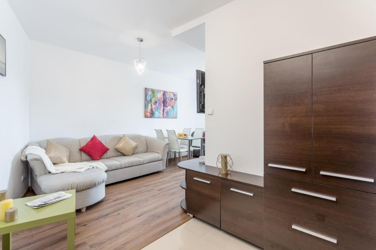 Chill Apartments Oxygen Warsaw Exterior photo
